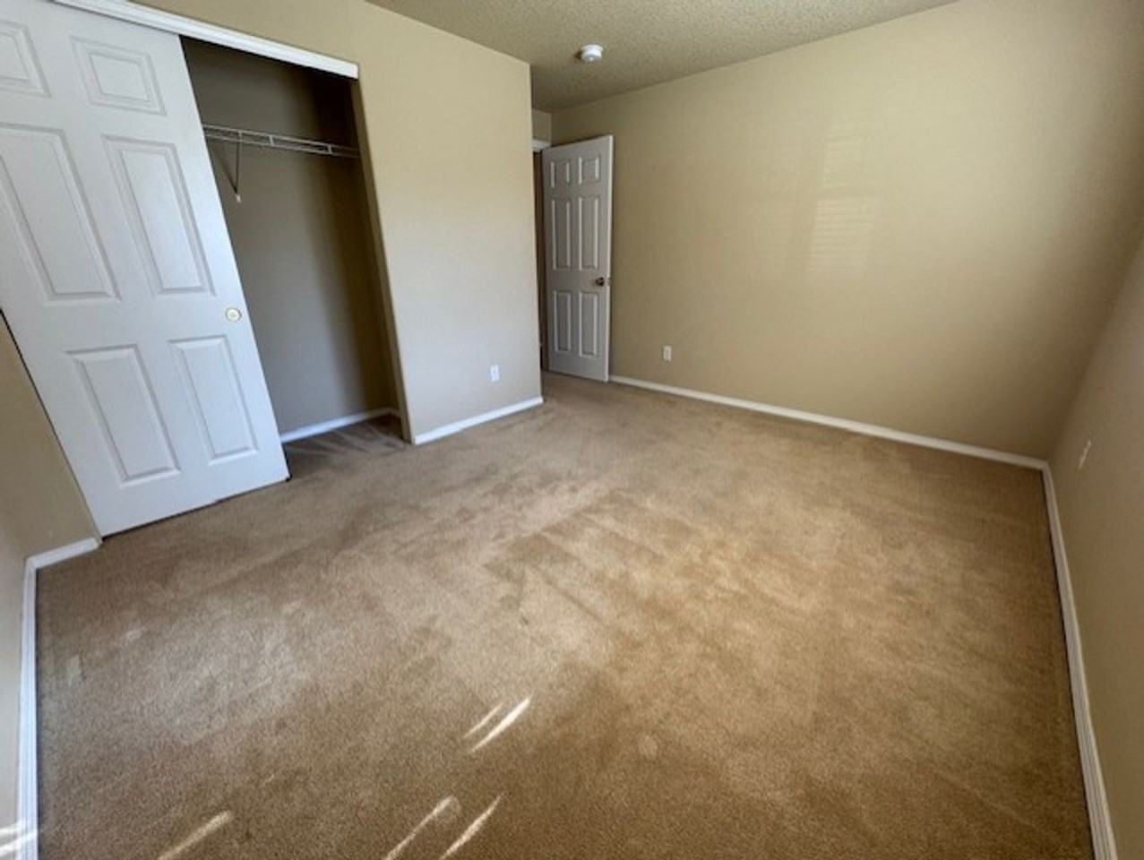 61134 Brookhollow Dr - Photo 7 of 10