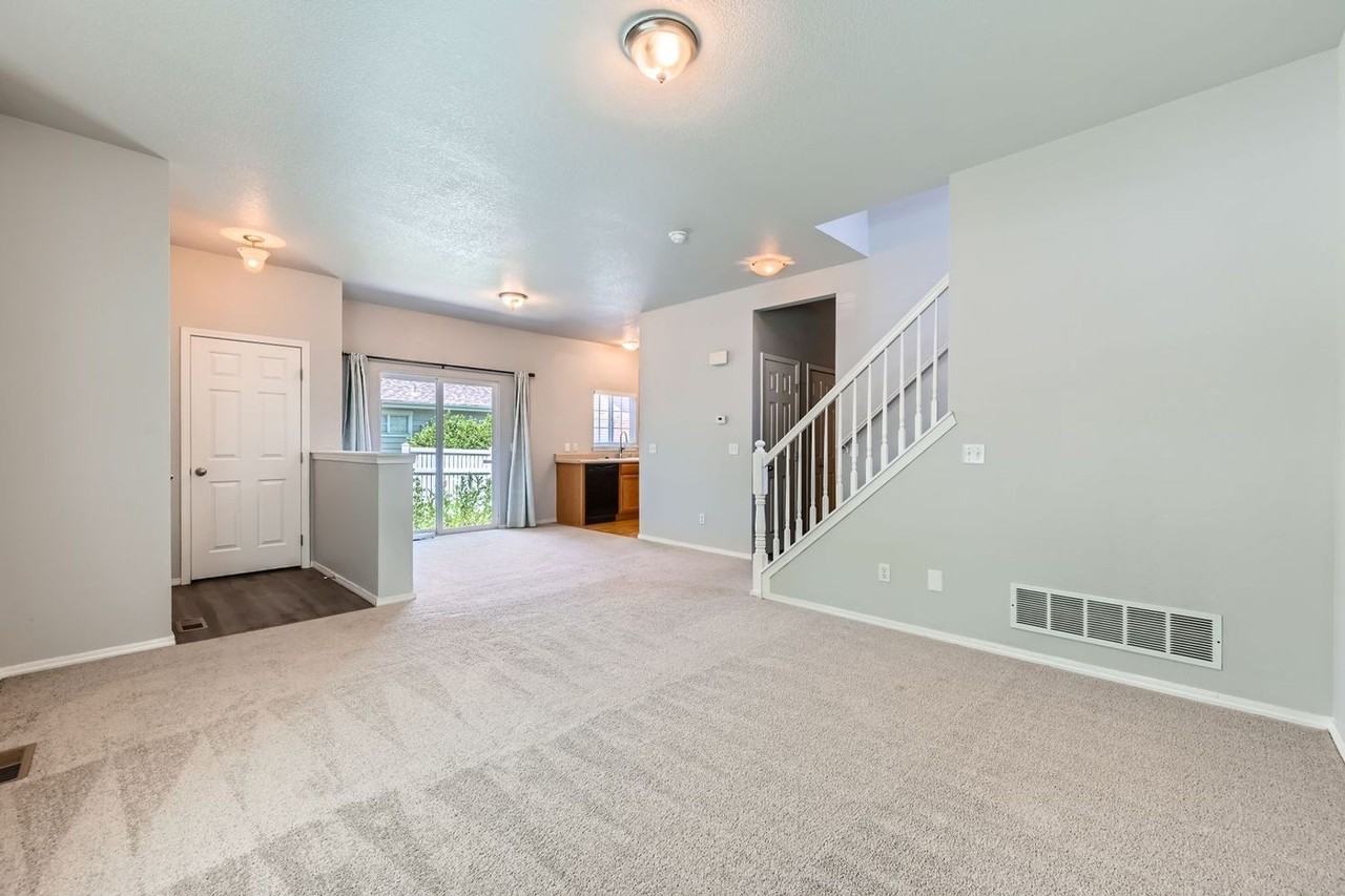 1389 S Quintero Way - Photo 6 of 31