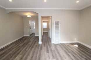 GLENOAKS - Photo 1 of 1