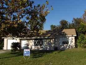 2348 Curtiss Dr - Photo 1 of 1
