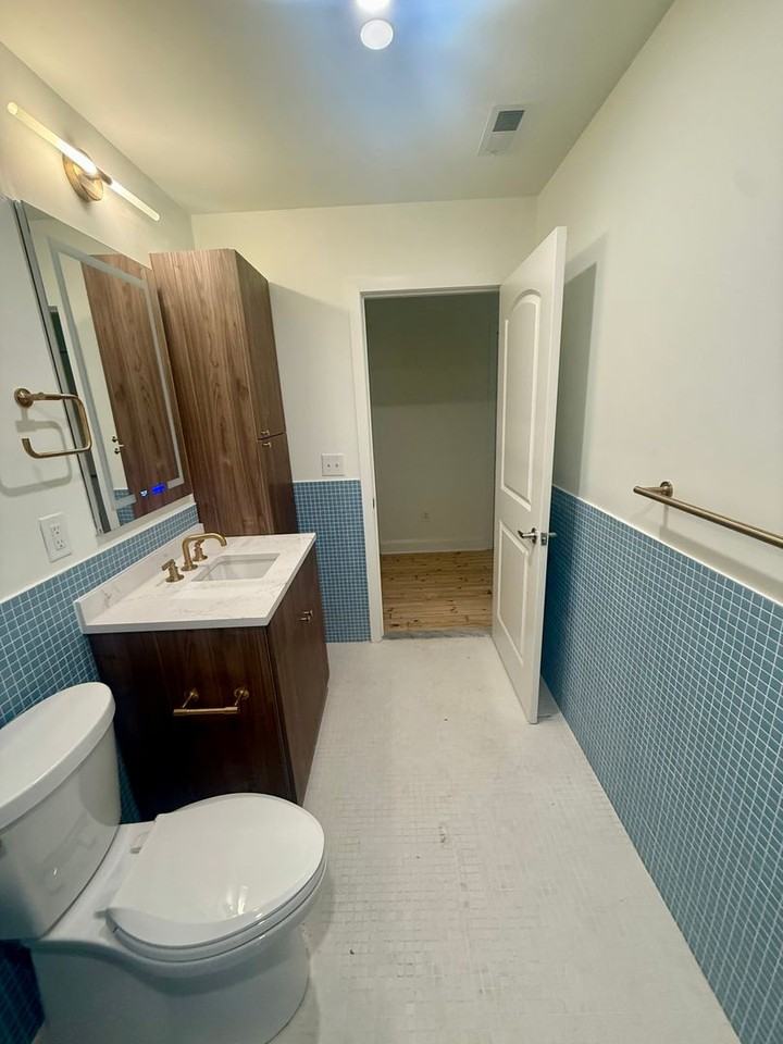 1733 Chestnut St - Photo 6 of 22