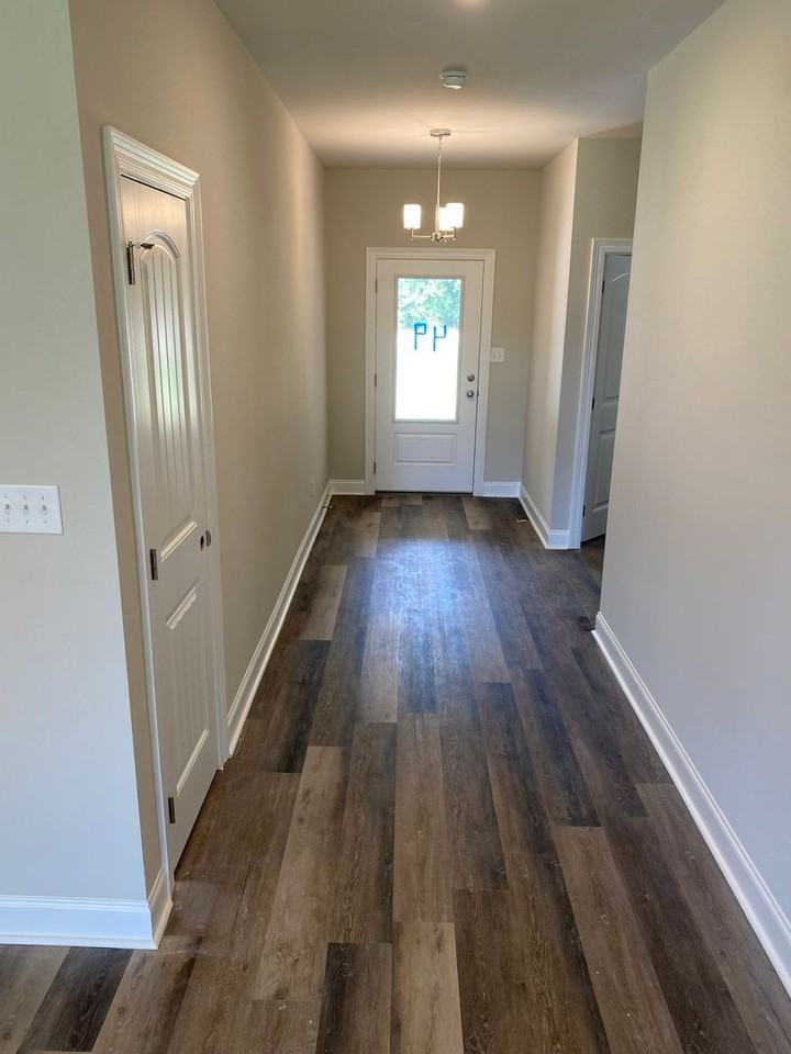 17348 Highway 442 - Photo 2 of 12