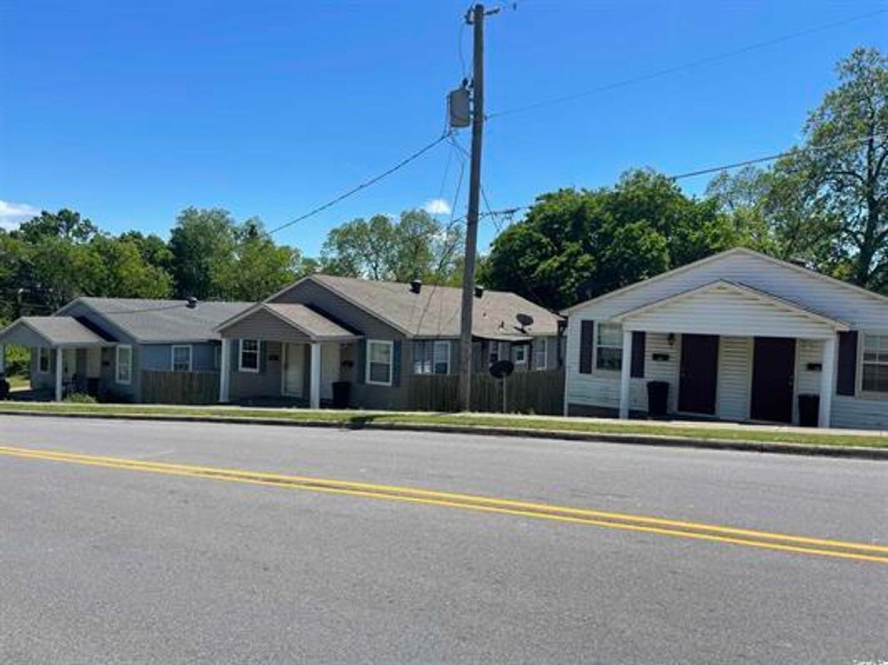 214 Curtis Sykes Dr - Photo 2 of 5