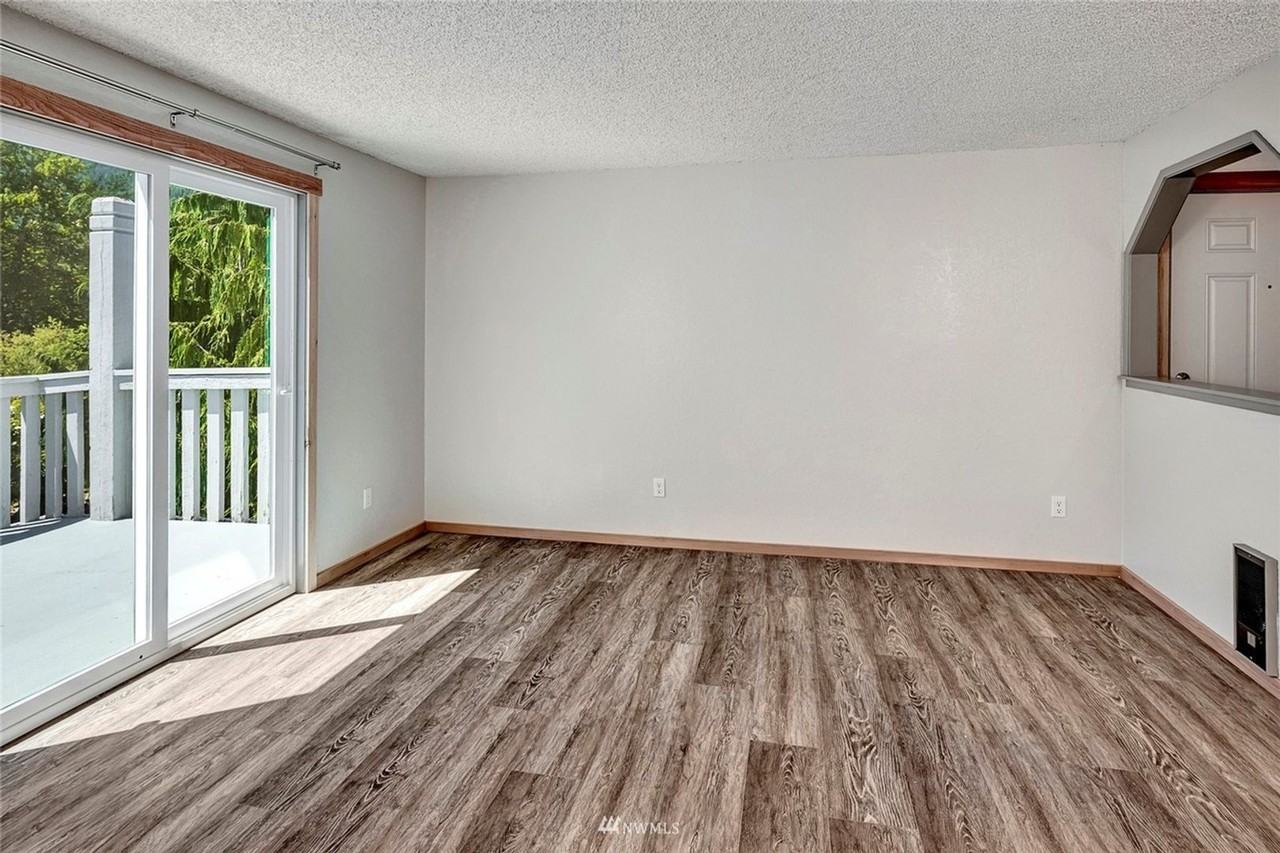 441 Main Ave S - Photo 3 of 21