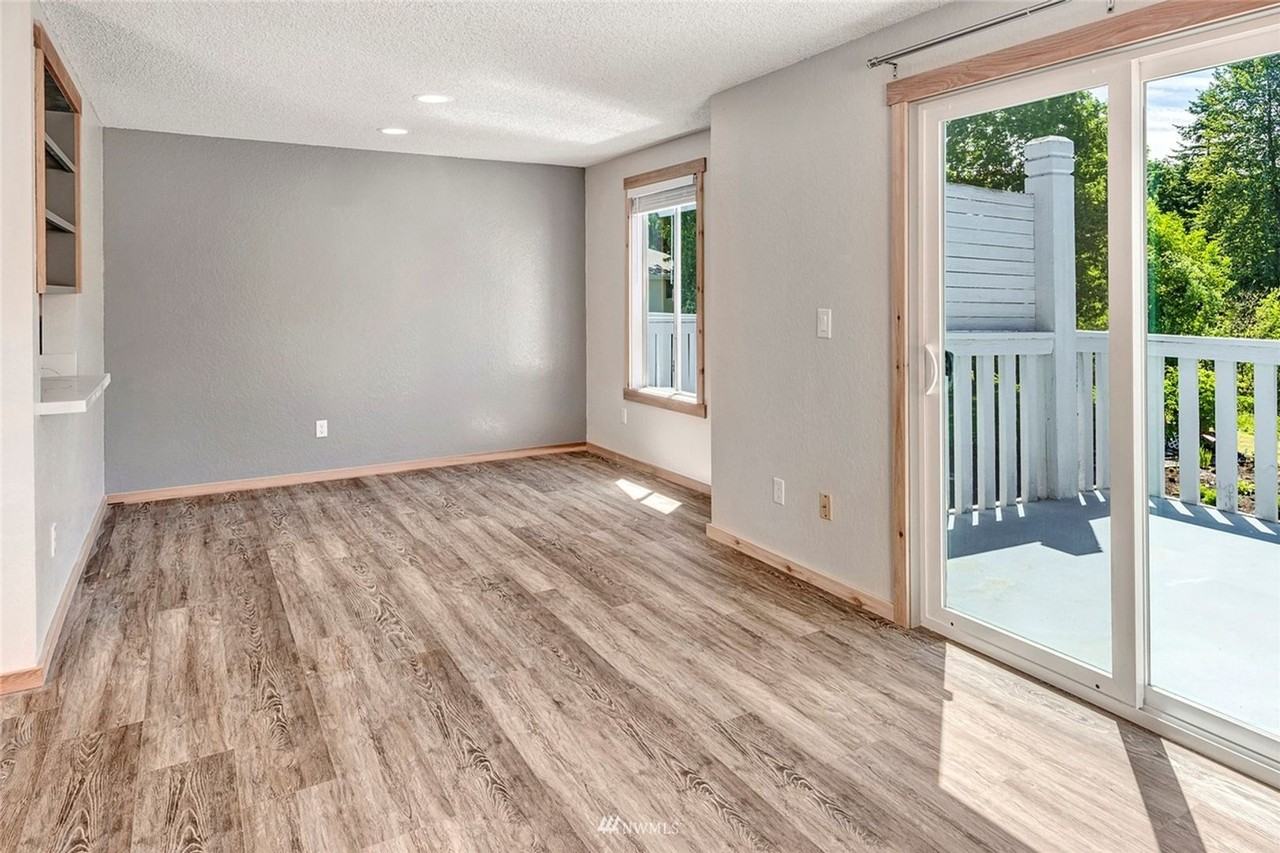 441 Main Ave S - Photo 6 of 21