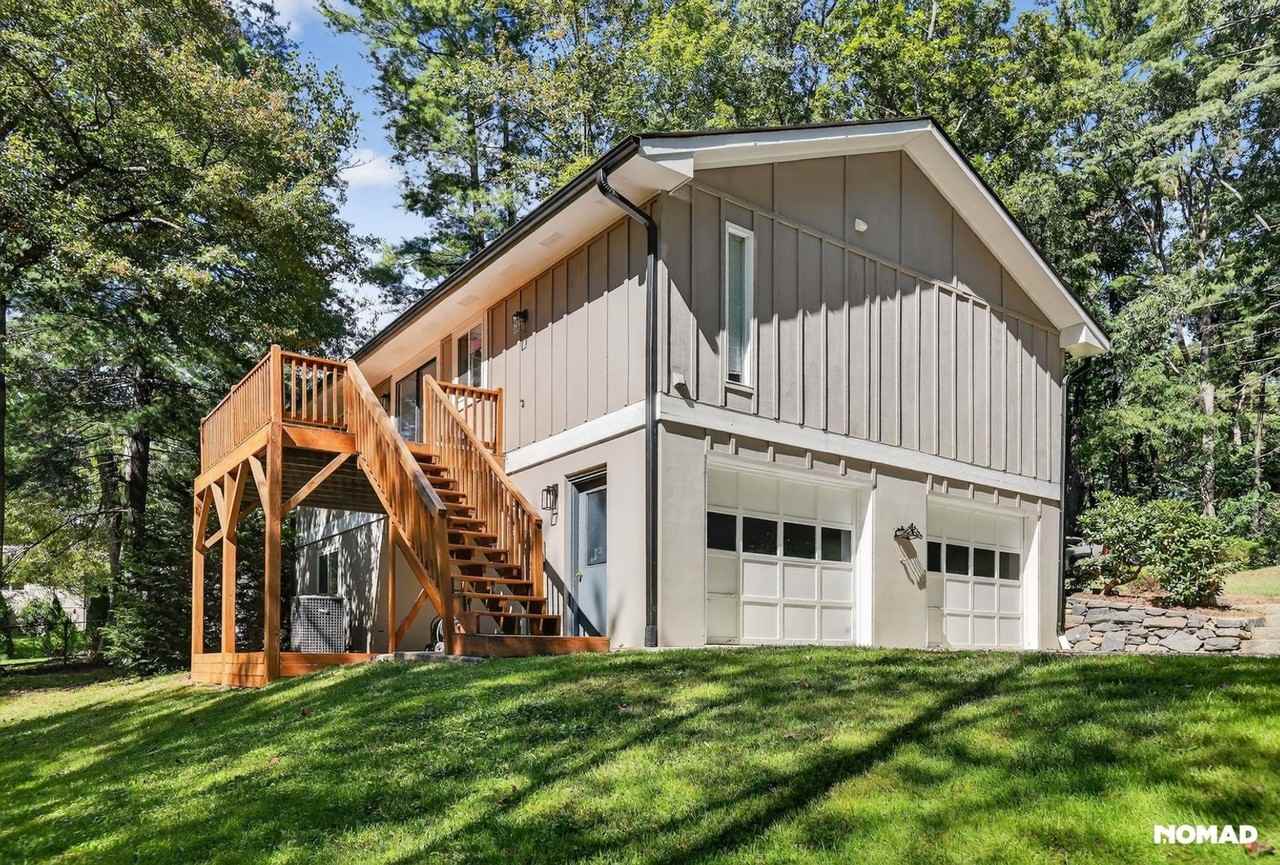 10 New Bern Dr - Photo 2 of 30