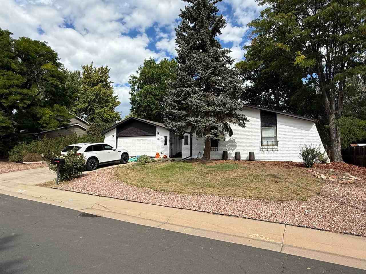 1035 E 19th Ave - Photo 2 of 22
