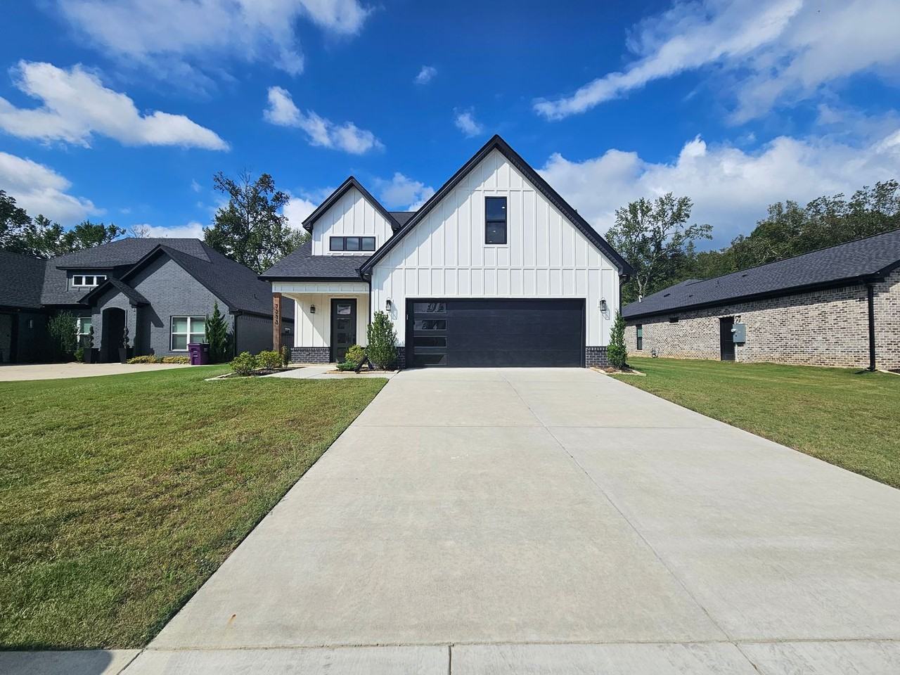 7233 Havenwood Dr - Photo 2 of 50