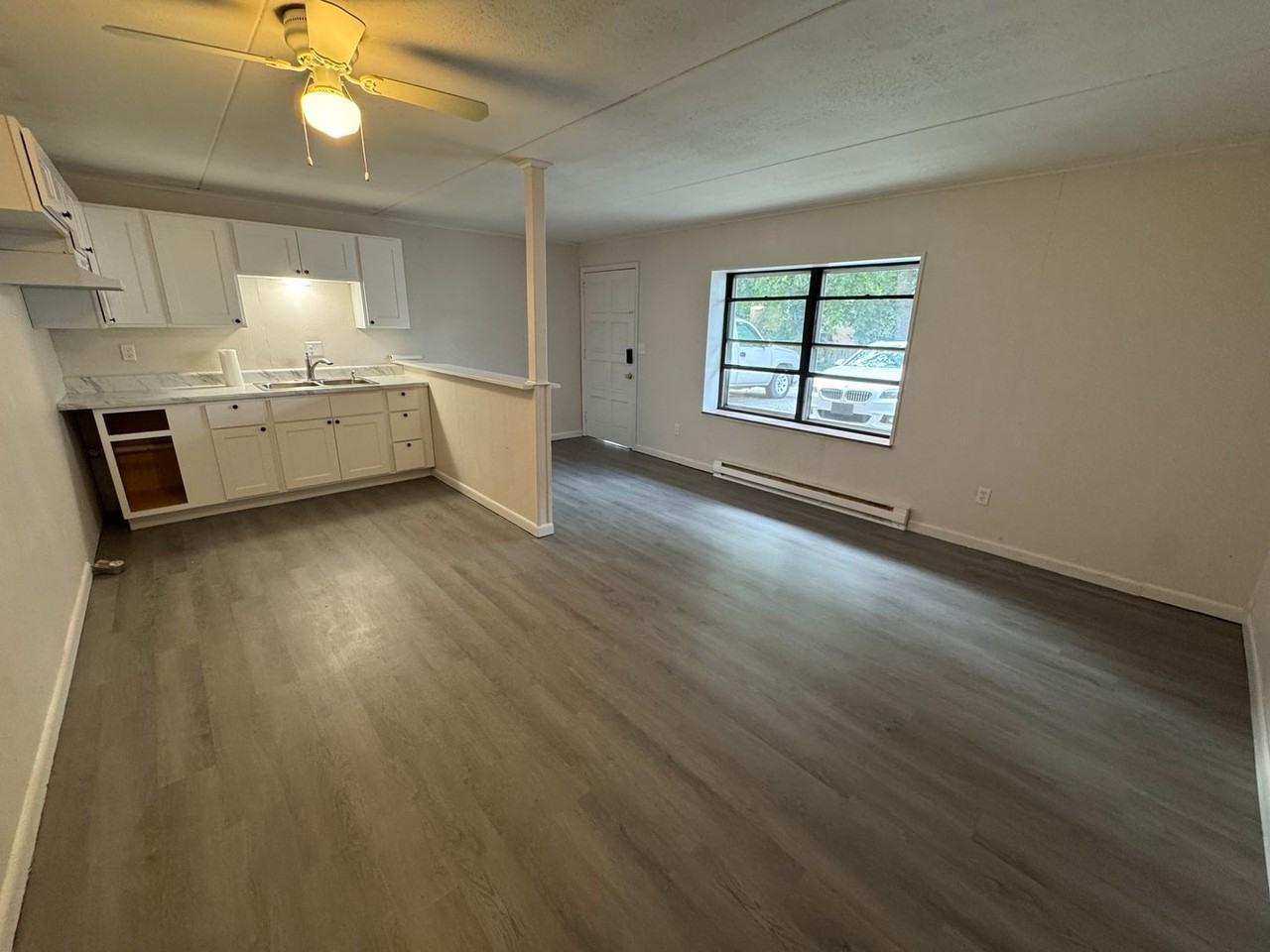 155 S Magnolia St - Photo 3 of 7