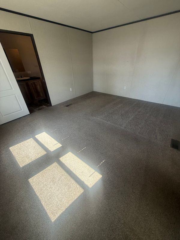 139 Neches Dr - Photo 6 of 12