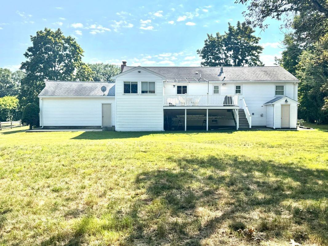 117 Randall St - Photo 4 of 8