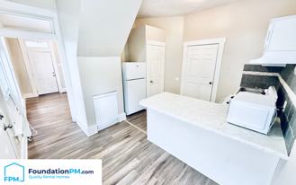 2106 Court Ave - Photo 1 of 1