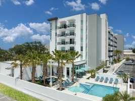 featured image of 200 Avenue C Sw