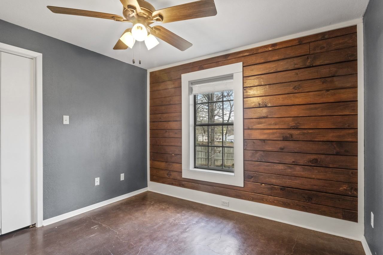 31 County Road - Photo 7 of 17