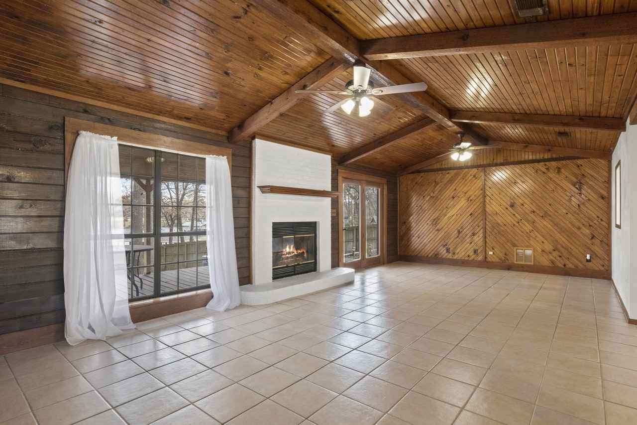 31 County Road - Photo 5 of 17