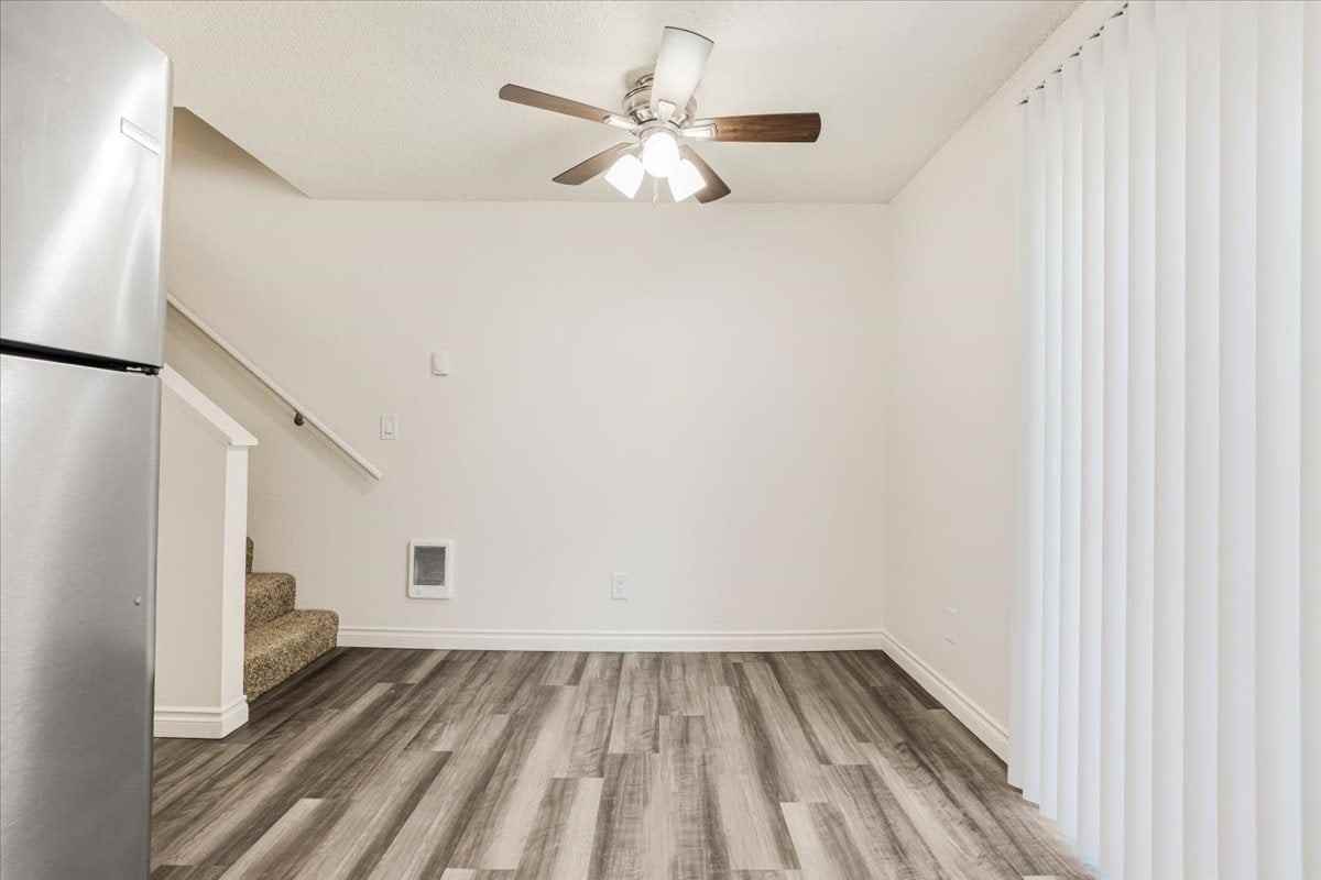 Heritage Crossing Townhome Apartments - Photo 4 of 12