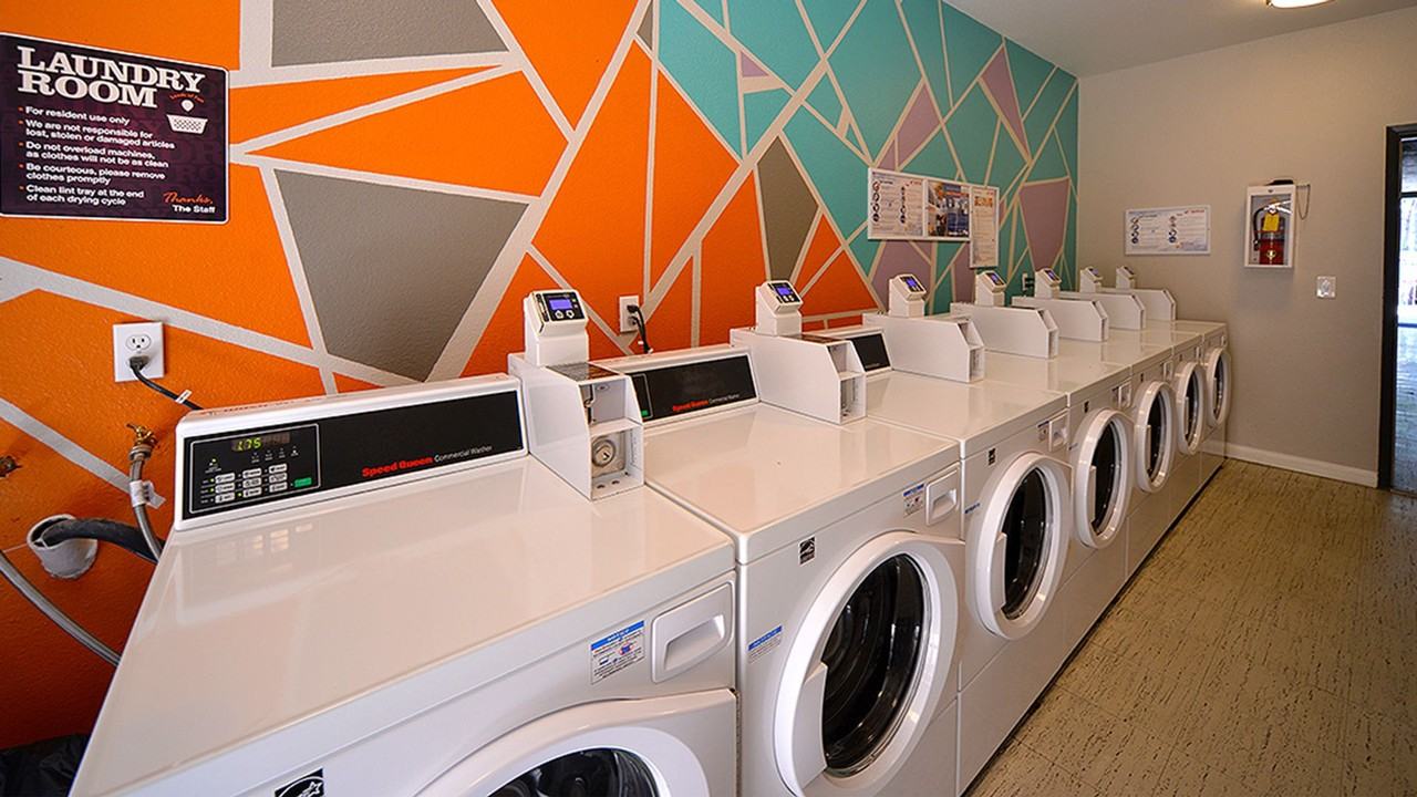 Fleetwood - Photo 6 of 50