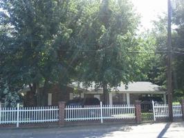 featured image of 413 S Fulton St