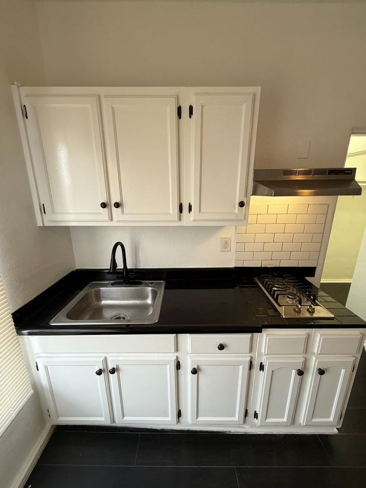 Welcome to 1443 Bonnie Brae Apartments – Classic Style Meets Modern Convenience! - Photo 7 of 36