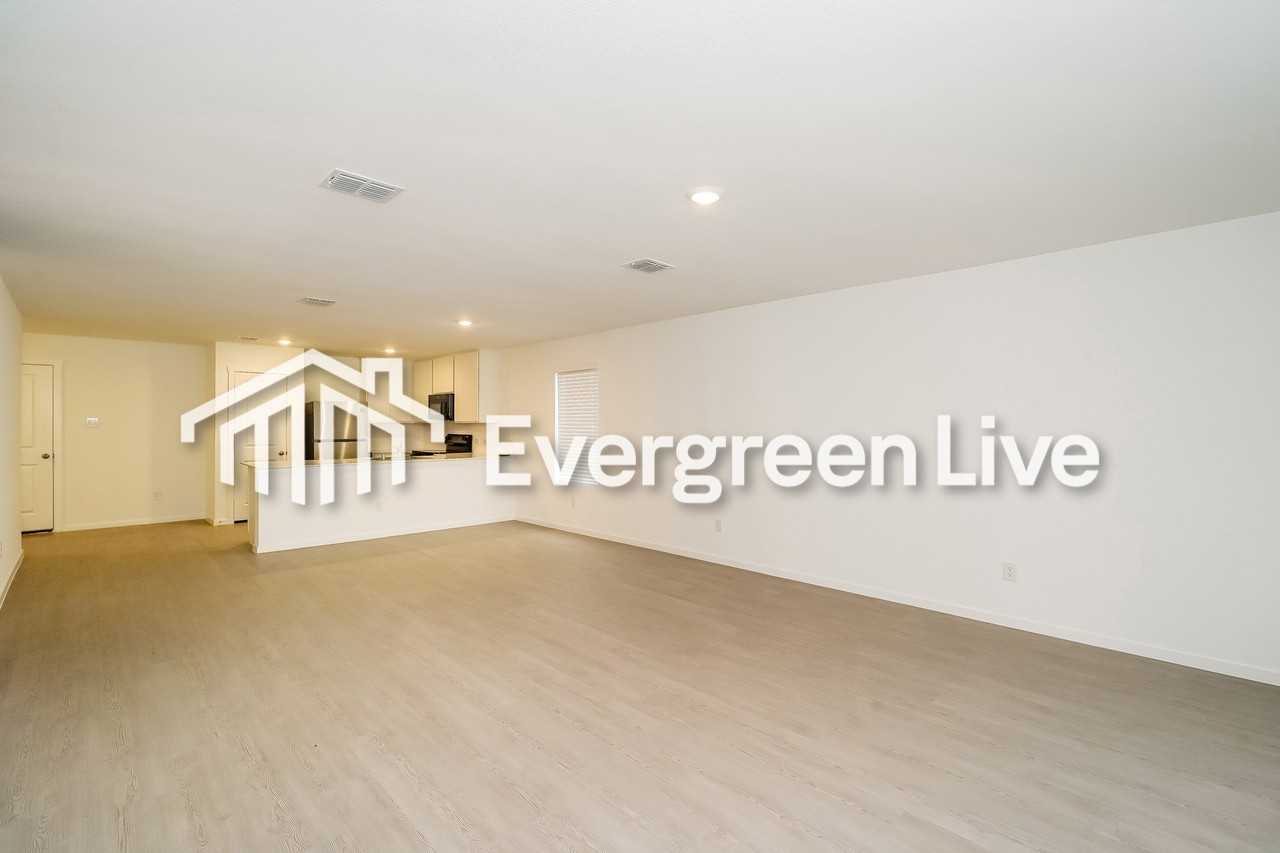 1132 Tufted Dr - Photo 6 of 16