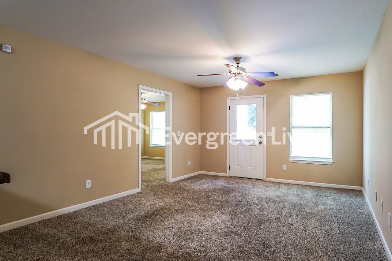 12817 Abby Ln - Photo 2 of 14