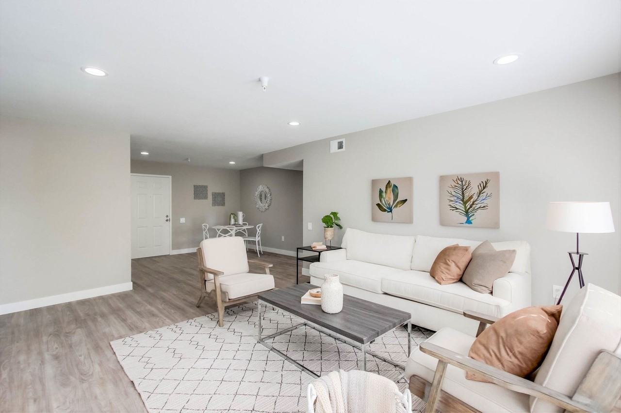 Eugene Eddy - Photo 4 of 18