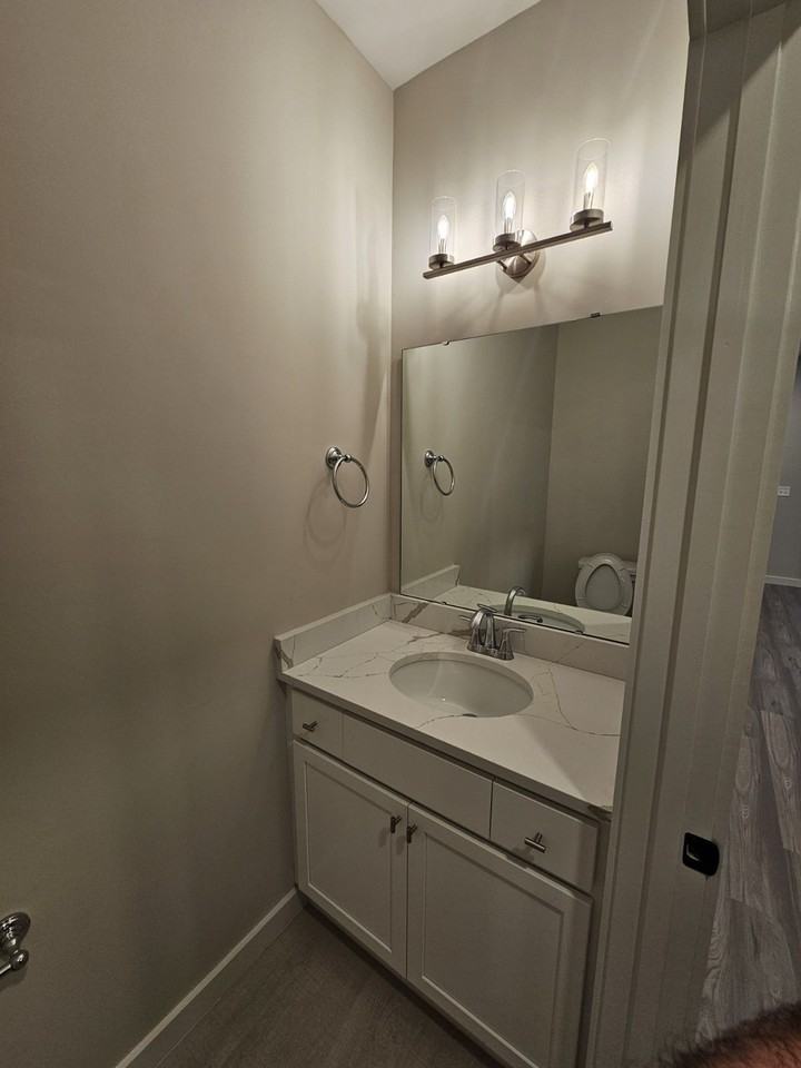 469 Westgate Way #469 - Photo 7 of 24