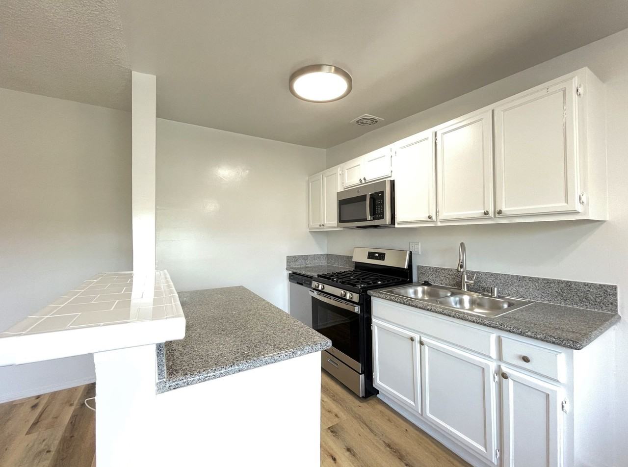 6944-6954 Coldwater Canyon Ave - Photo 2 of 14