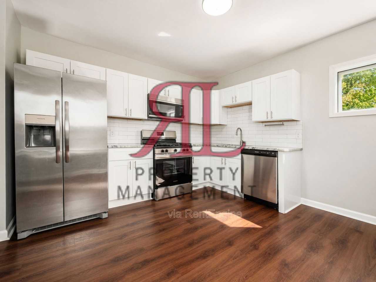 1778 S 8th St - Photo 7 of 24