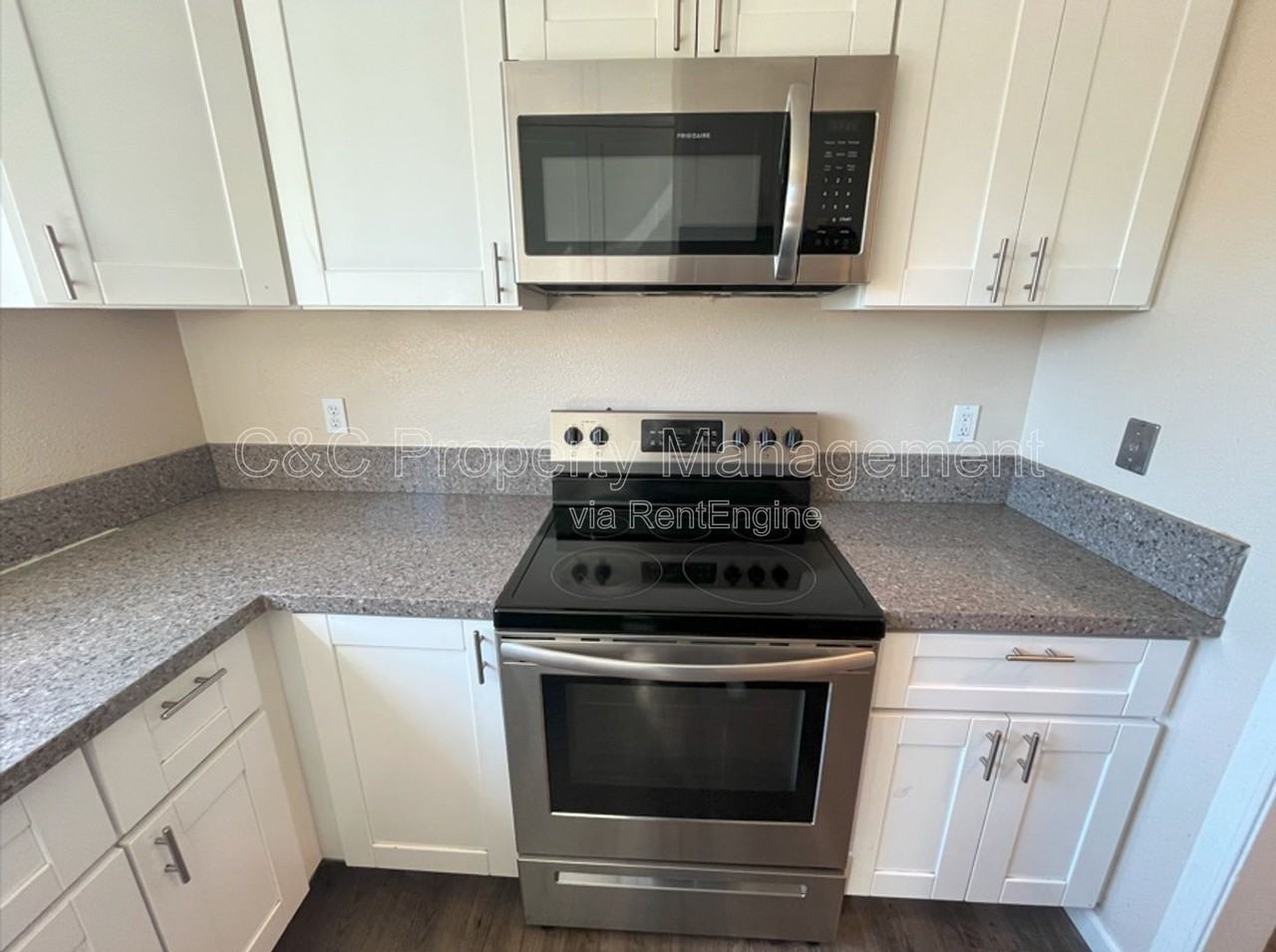 3673 Brandywine St - Photo 3 of 12