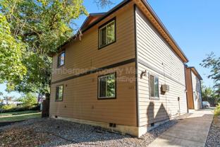 1023 W Knox Ave - Photo 1 of 1