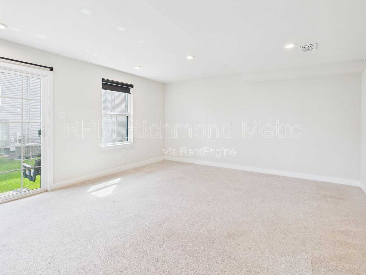 2104 Boro Ridge St - Photo 5 of 34