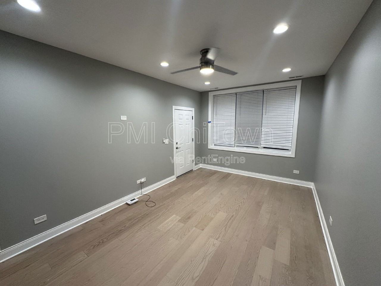 4950 S Michigan Ave #2 - Photo 7 of 13