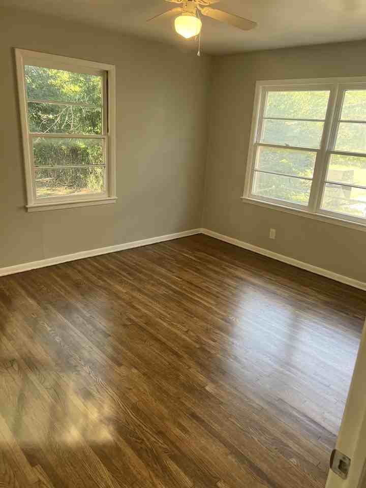 4583 E 45th St - Photo 2 of 27