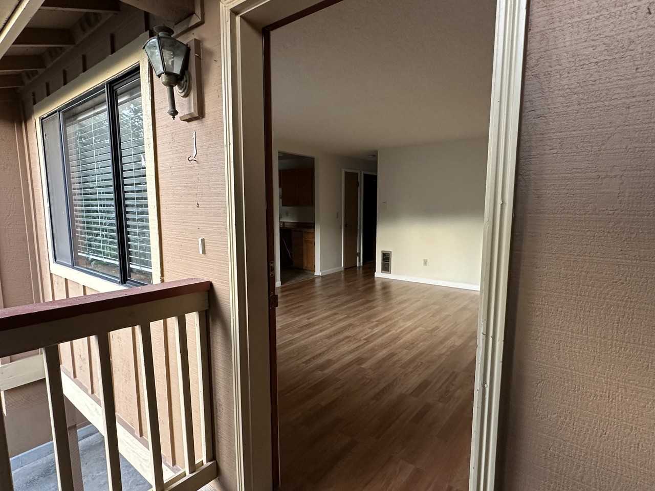 428 Stow Ave S #1 - Photo 6 of 15