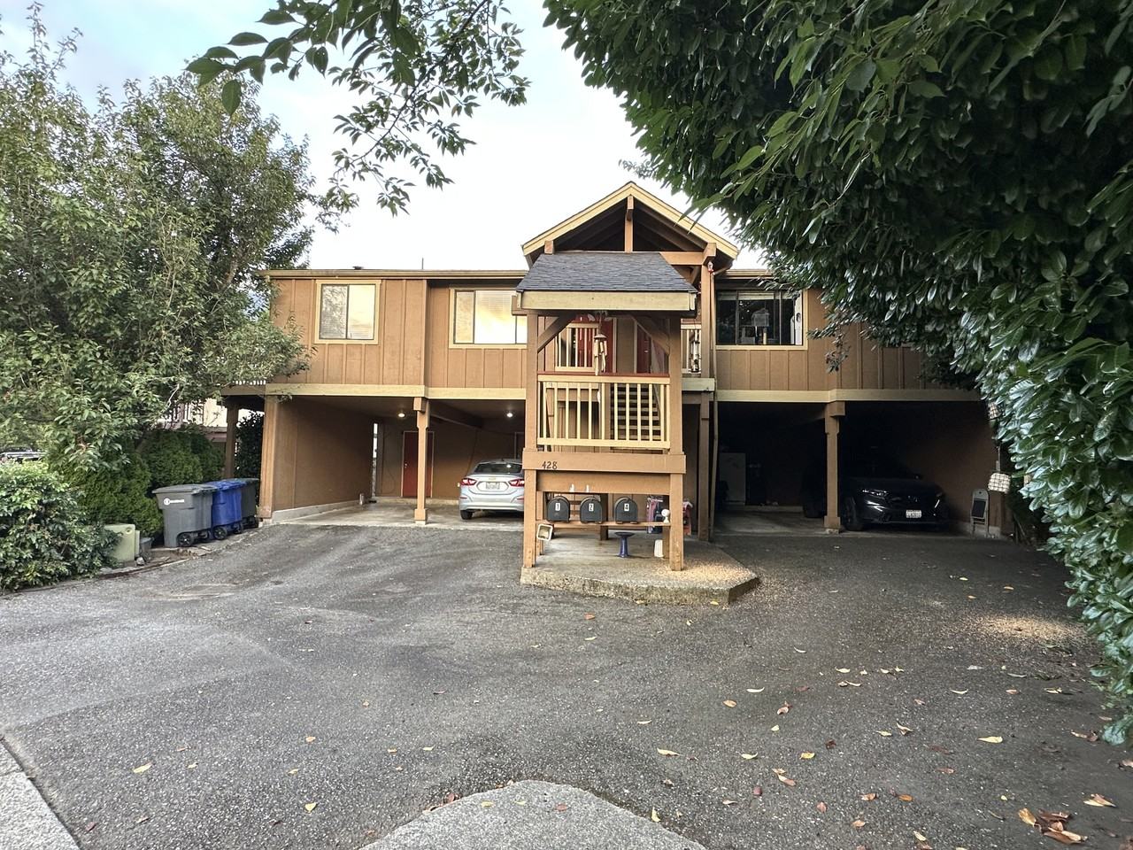 428 Stow Ave S #1 - Photo 7 of 15