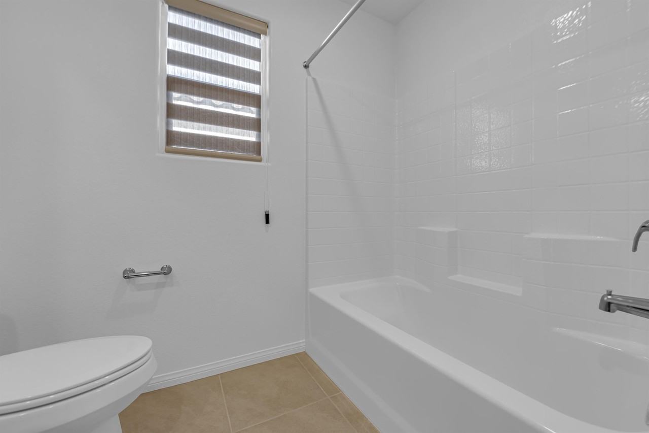 4171 Scarlet Cob Ave - Photo 2 of 29