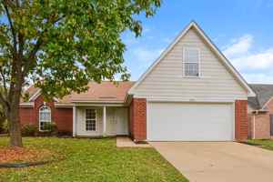 featured image of 1813 Cherry Creek Dr