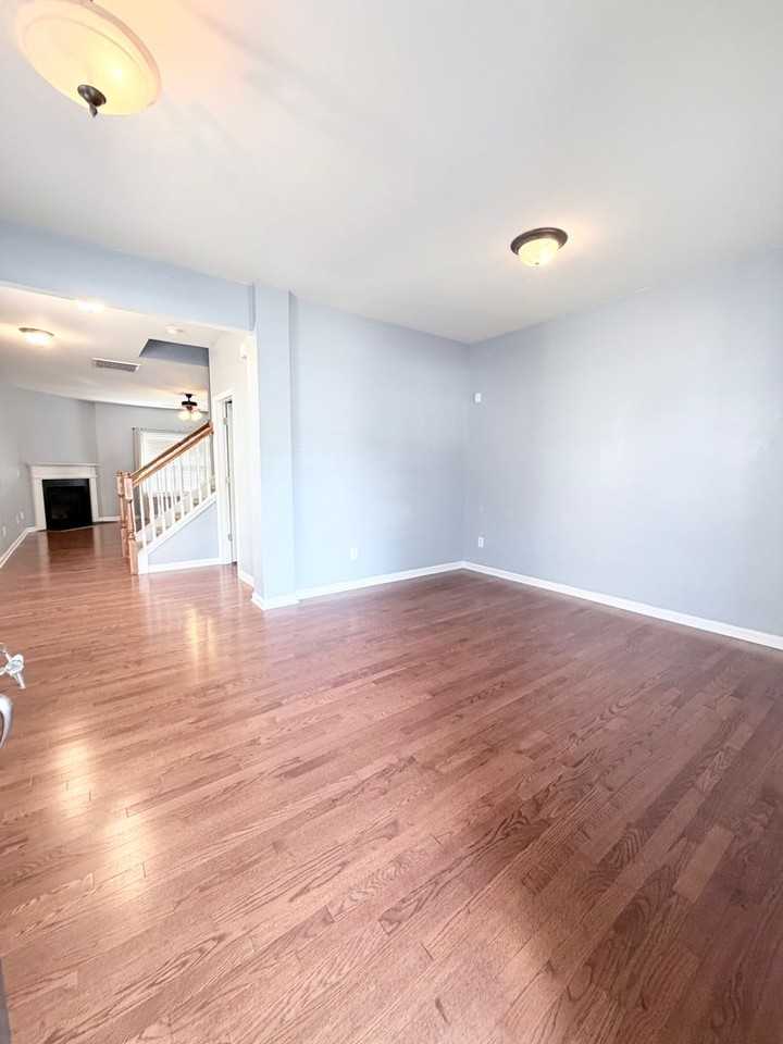 3713 Willow Stone Ln - Photo 3 of 49