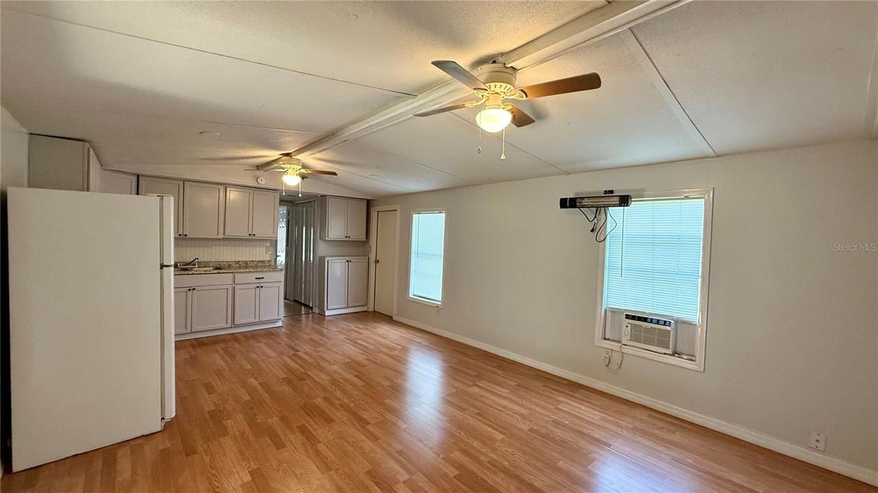 5109 Hibiscus Rd - Photo 4 of 20