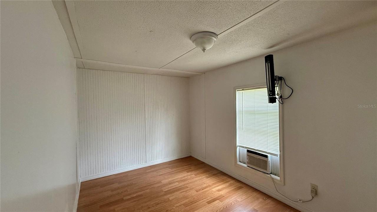 5109 Hibiscus Rd - Photo 7 of 20