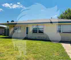 4820 Nw Hoover Ave - Photo 1 of 1