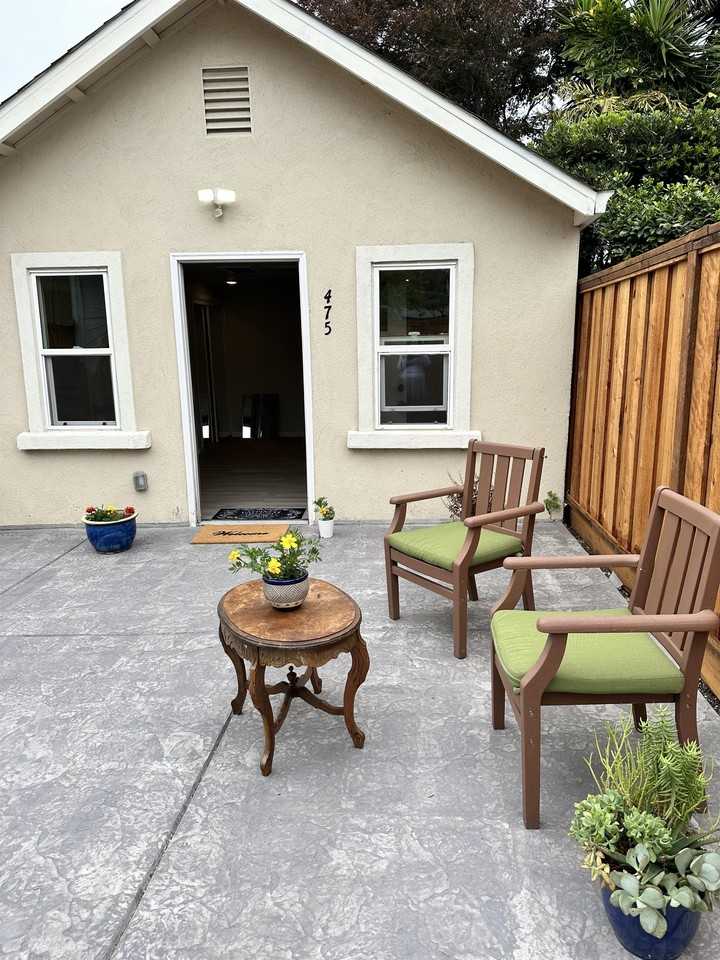 475 Fortuna Ave - Photo 4 of 11