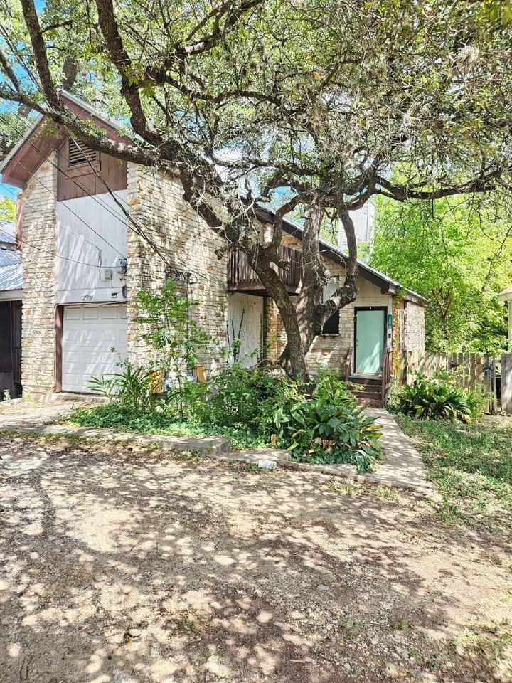 2502 Jones Rd - Photo 3 of 25