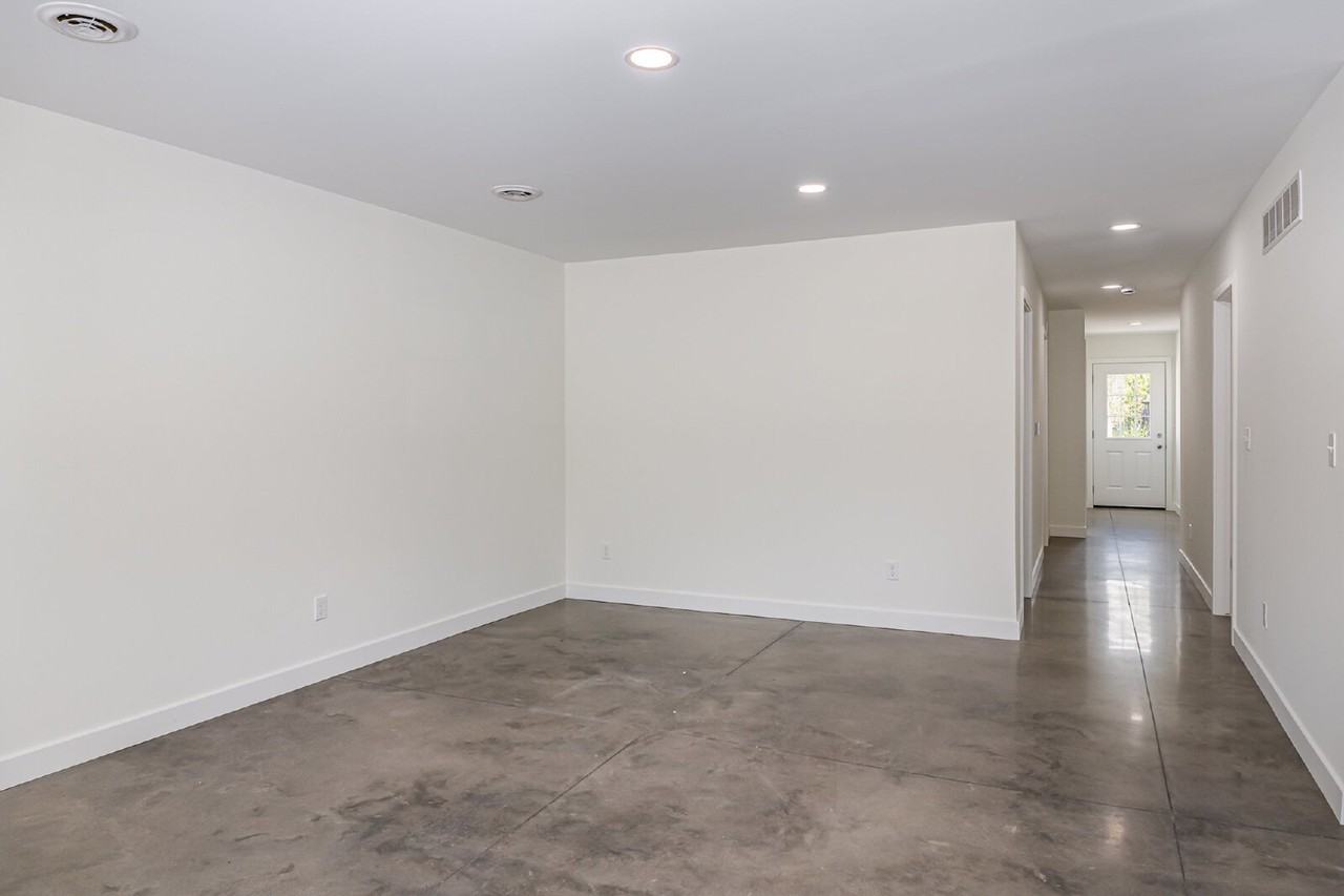 503 Cherry St - Photo 3 of 17