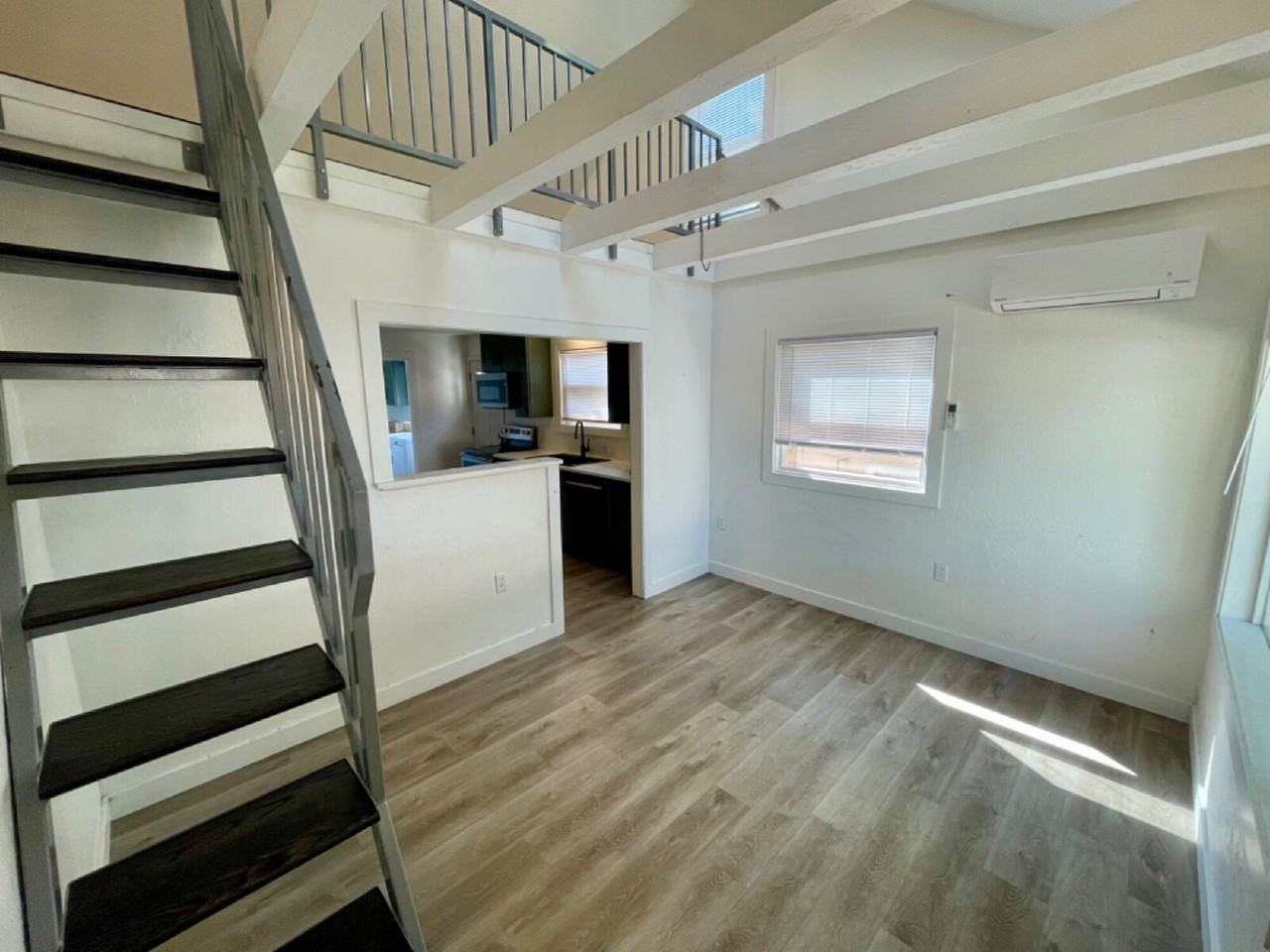 458 W 13th Ave Unit A - Photo 4 of 40