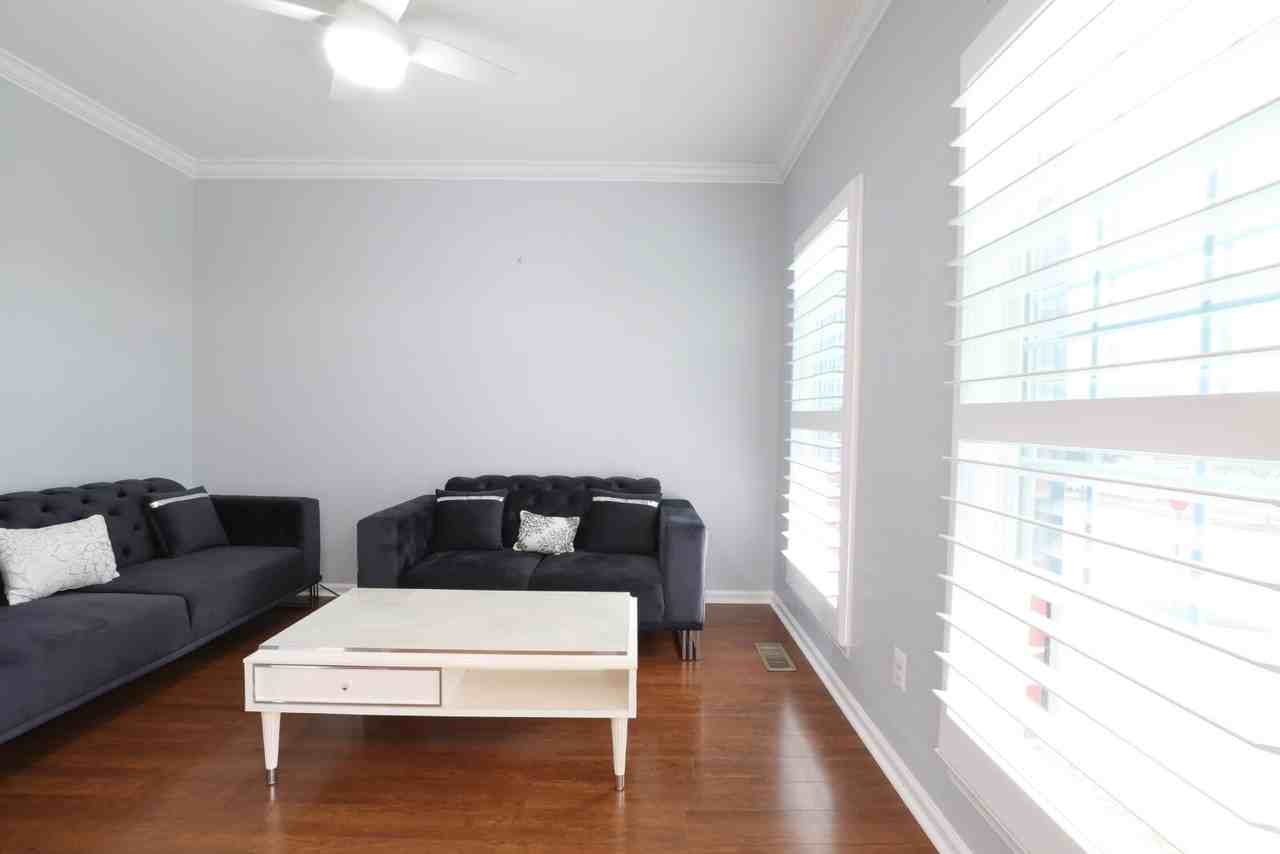 2408 Scuppers Lane - Photo 5 of 40