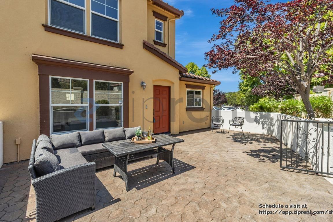 4182 Lautrec Dr - Photo 3 of 34