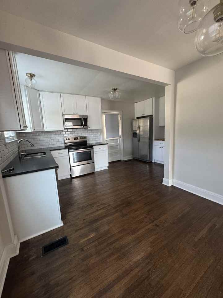 2712 Bobby Ave - Photo 5 of 19