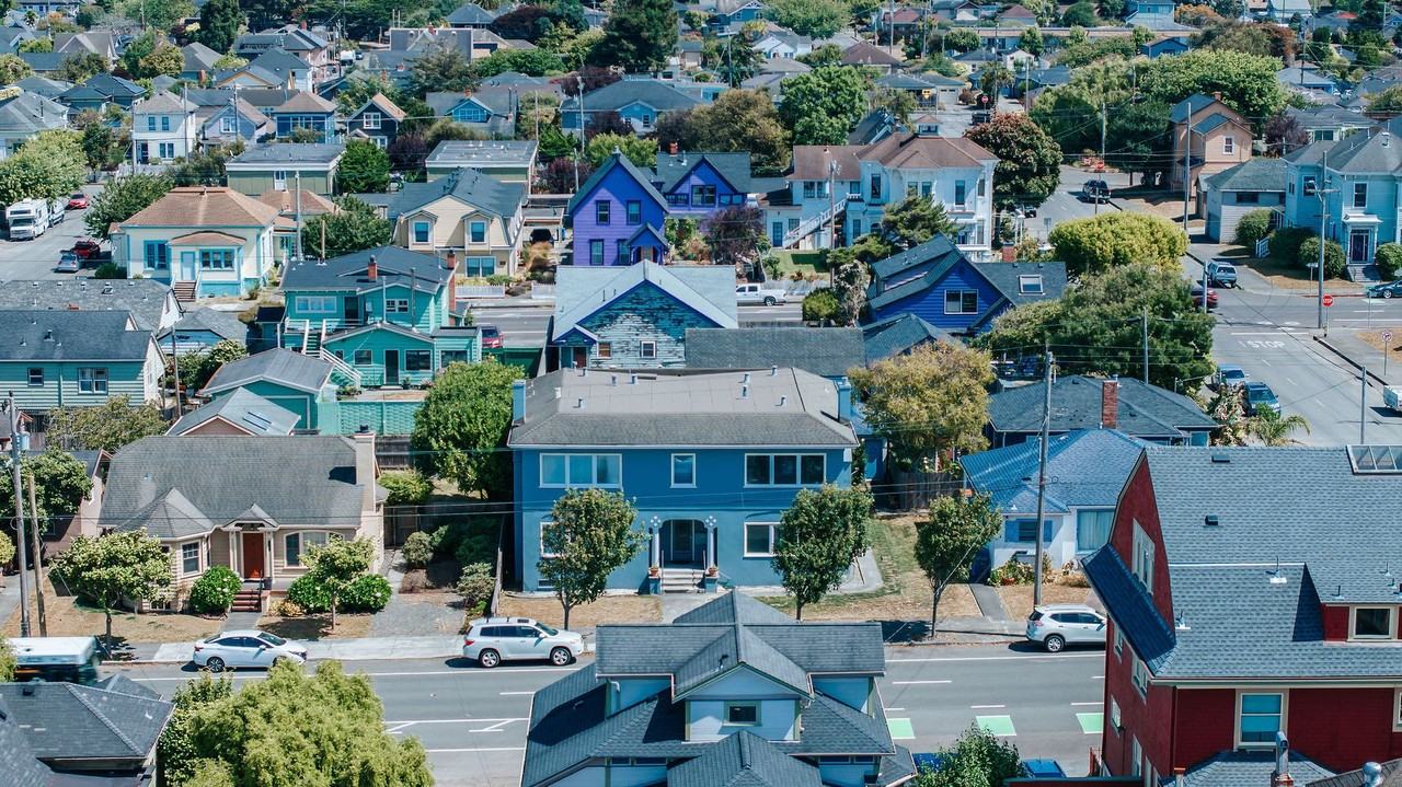 1219 H St - Photo 2 of 26